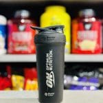 پک پروتئین وی گلد استاندارد اپتیموم نوتریشن همراه با شیکر