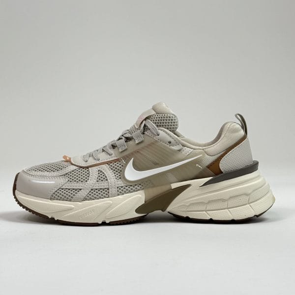 کفش نایک مدل V2K