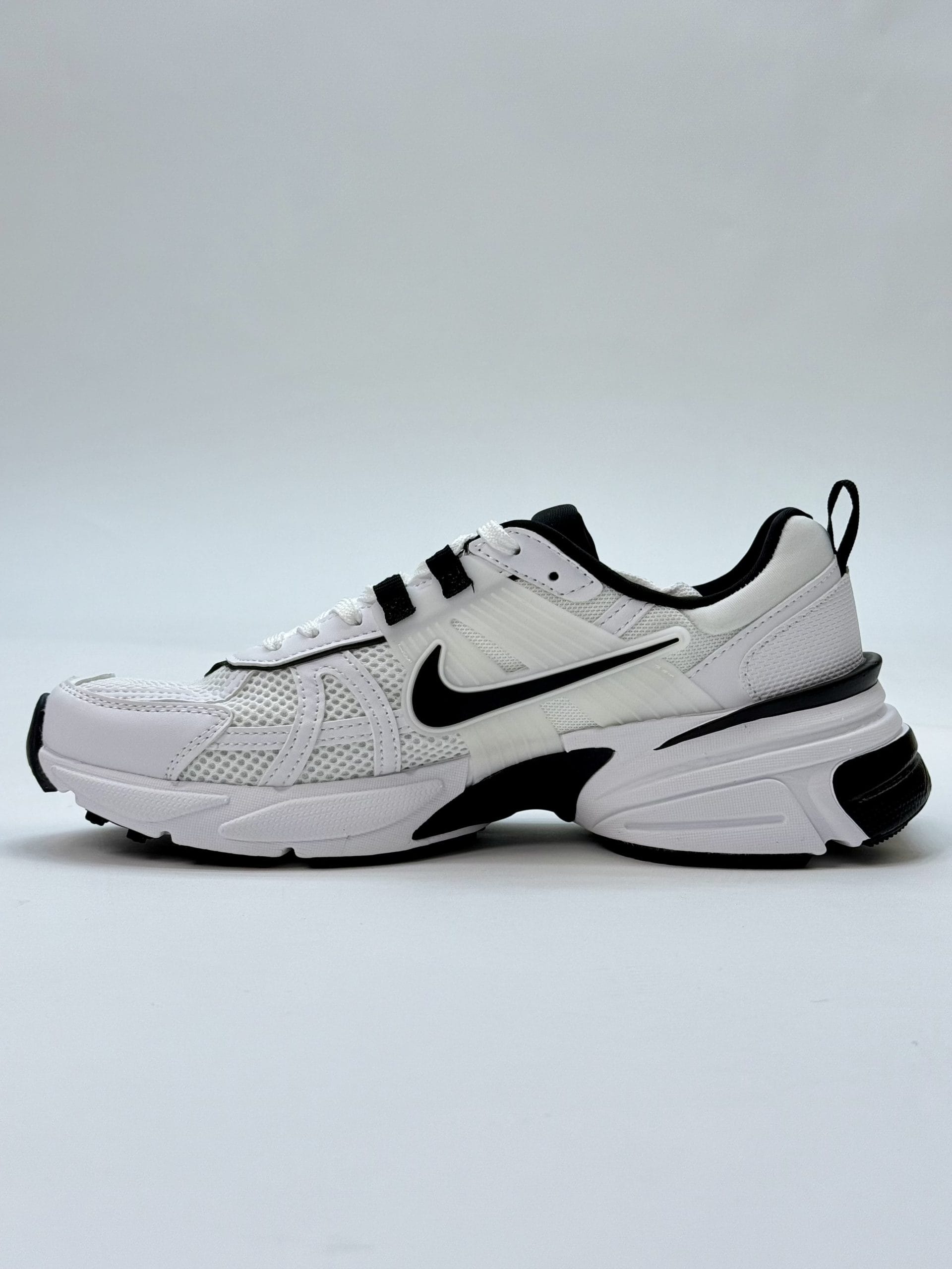 کفش نایک مدل V2K سفید