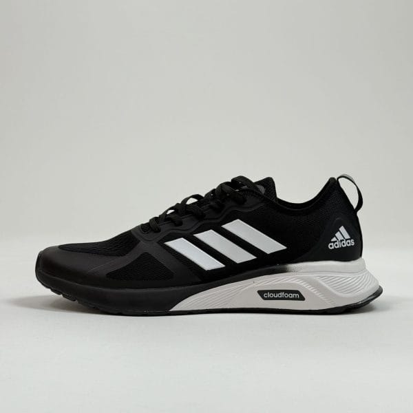 کفش آدیداس کلودفوم مشکی سفید