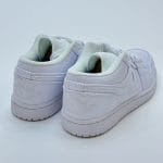 کفش نایک ایر جردن سفید